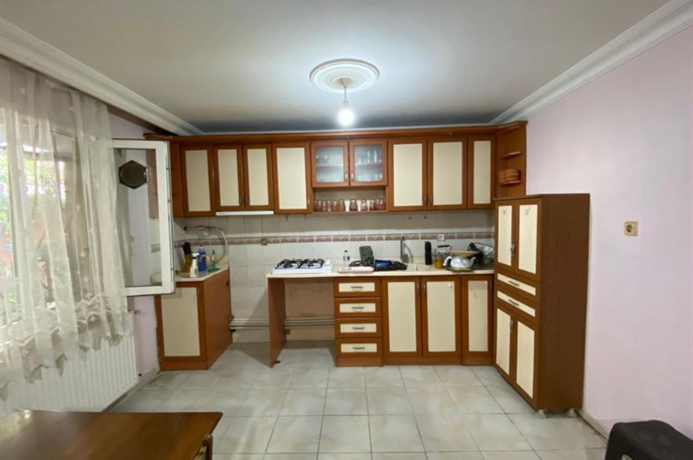 C21 Bal'dan Bahçelievler'de Kiralık 3+1 (Kısmi Eşyalı) Daire