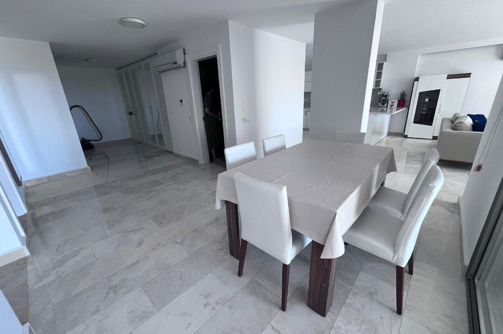 Turgutreis de Müstakil Havuzlu Muhteşem Manzaralı Kiralık 3+1 Villa