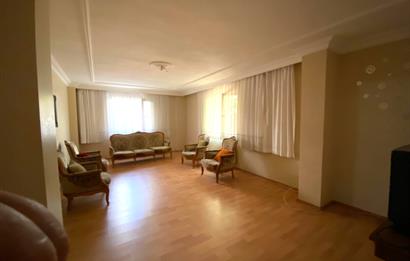C21 Bal'dan Bahçelievler'de Kiralık 3+1 (Kısmi Eşyalı) Daire
