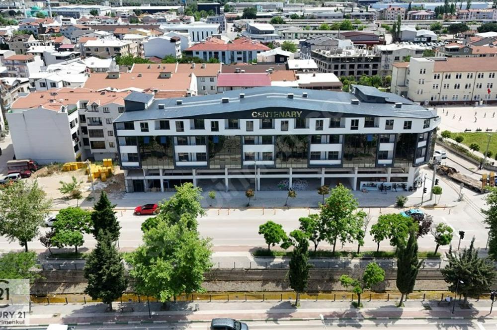 C21 Cius; Hastane Yolu Üzerine Cepheli 2+1 Dubleks Ofis