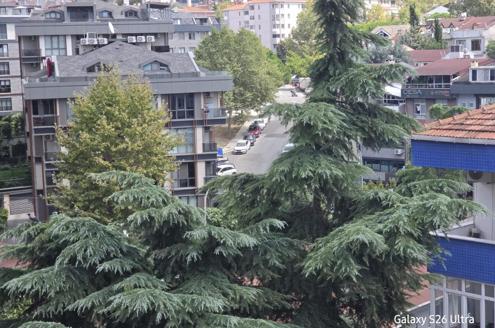KOŞUYOLUNA YAKIN ÖZLEM SİTESİNDE BOŞ KİRALIK DÜKKAN OFİS