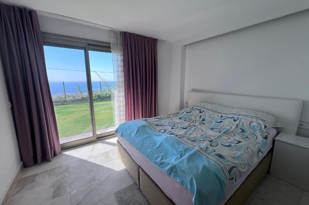 Turgutreis de Müstakil Havuzlu Muhteşem Manzaralı Kiralık 3+1 Villa
