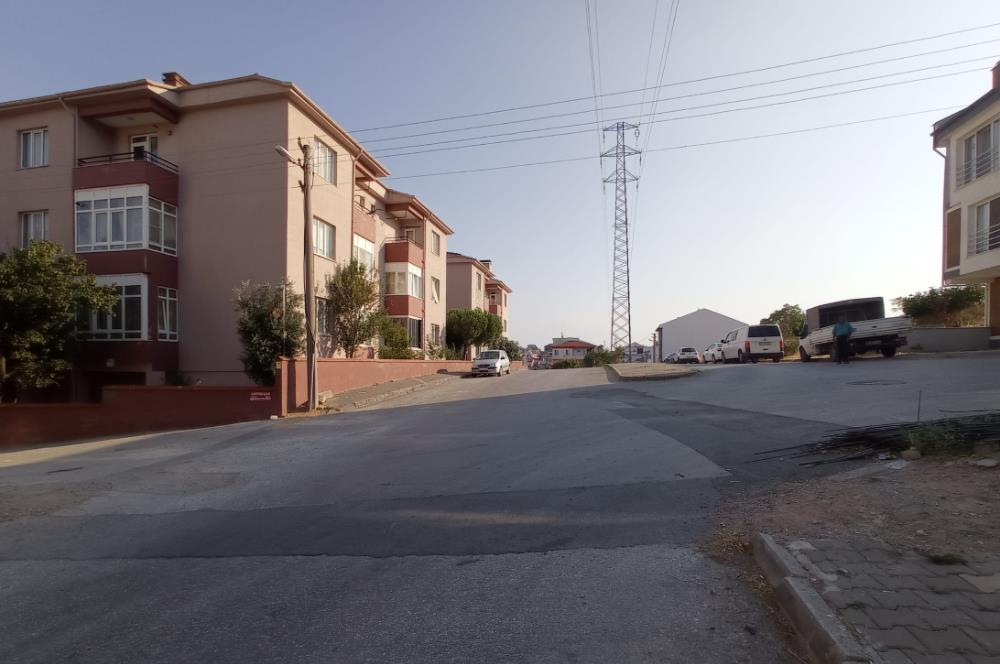 C21 Bal'dan Sütlüce Mahallesinde Kiralık 2+1 Daire