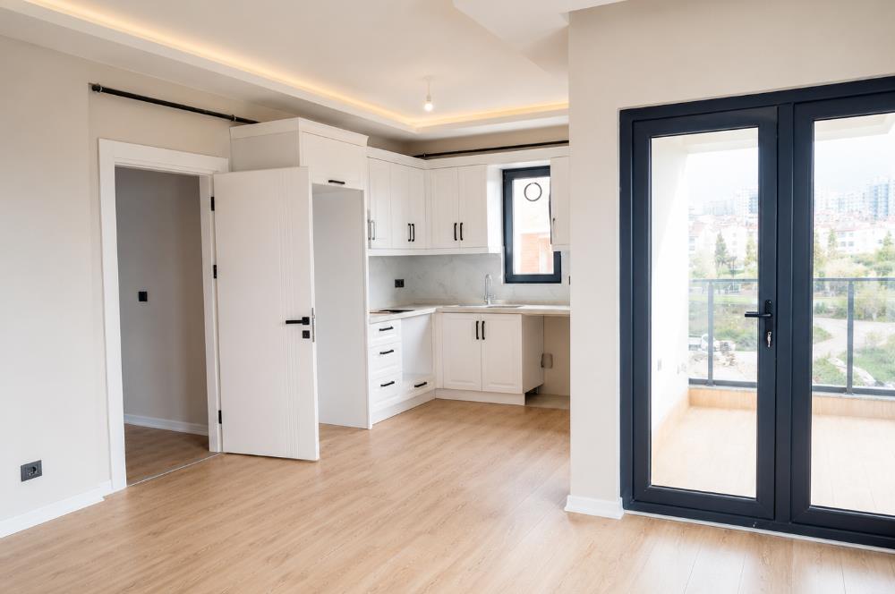 CENTURY 21’DEN KARŞIYAKA’DA 2+1 SATILIK SIFIR DAİRE!