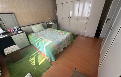 KADIKÖY, FENERYOLU ÖZGÜRLÜK PARKI KARŞISINDA SATILIK 3+1 DAİRE