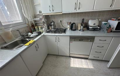 KADIKÖY, FENERYOLU ÖZGÜRLÜK PARKI KARŞISINDA SATILIK 3+1 DAİRE