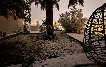 Yeniköy'de Boğaz manzaralı, içi yenilenmiş, eşyalı 2+1 kiralık