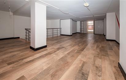 Maltepe Bağlarbaşı'nda Satılık Dükkan - 392 m²