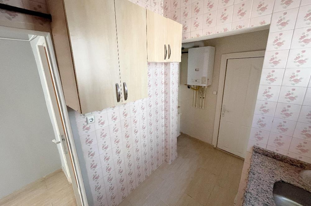 Sarıyer Merkez'de Denize Sıfır, kiralık 2+1 Daire