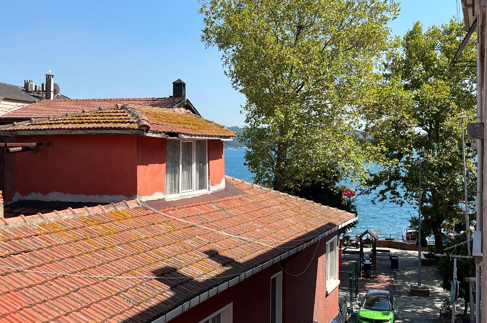 Sarıyer Merkez'de Denize Sıfır, kiralık 2+1 Daire