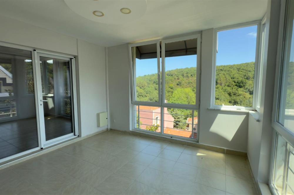 Bizim Vadi Sitesi'nde Şömineli, Teraslı 5+2 Kiralık Villa