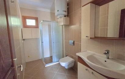 Bodrum Ortakent  kiralık eşyasız 2+1 giriş katı daire