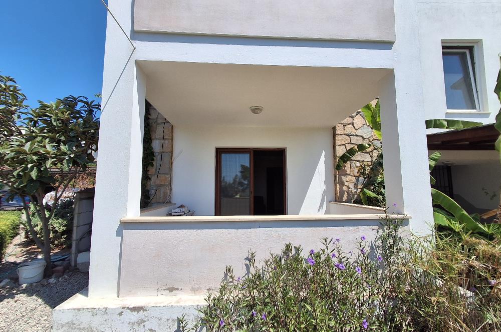 Bodrum Ortakent  kiralık eşyasız 2+1 giriş katı daire