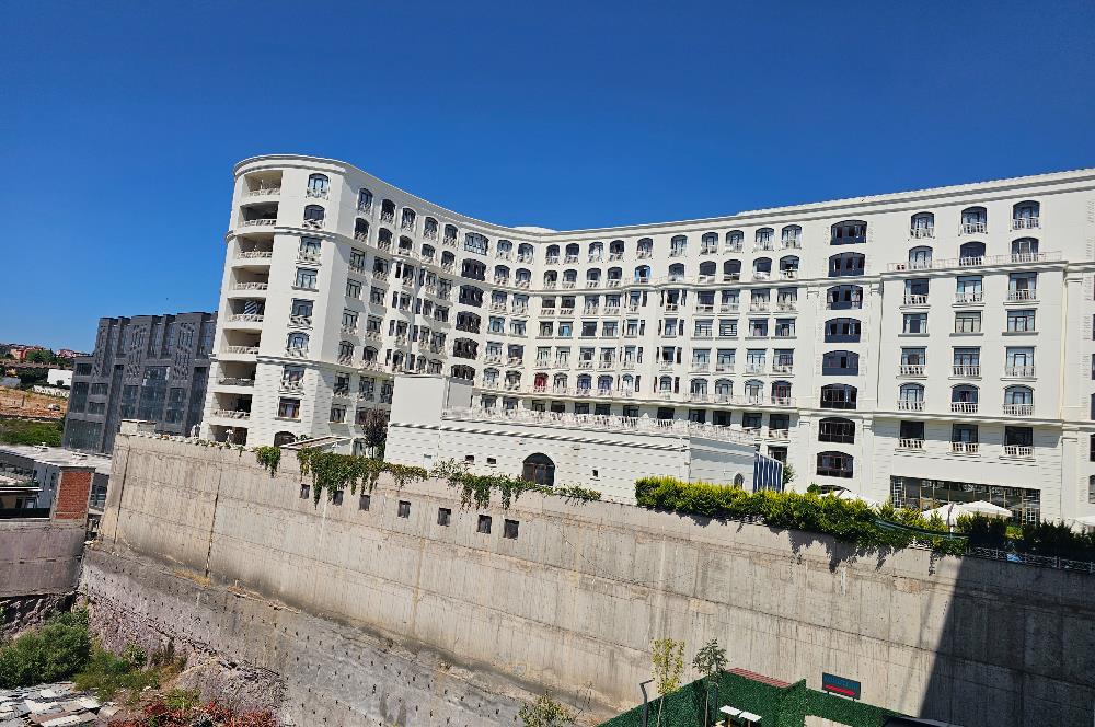 PENDİK YENİŞEHİR MAHALLESİ ELİT GRAD PALAS DA SATILIK DAİRE
