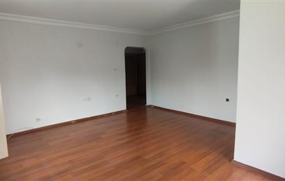 Sahrayıcedit Merkezde, Metronun Karşısında Satılık 3+1 Daire
