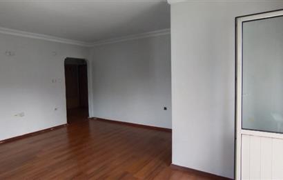 Sahrayıcedit Merkezde, Metronun Karşısında Satılık 3+1 Daire