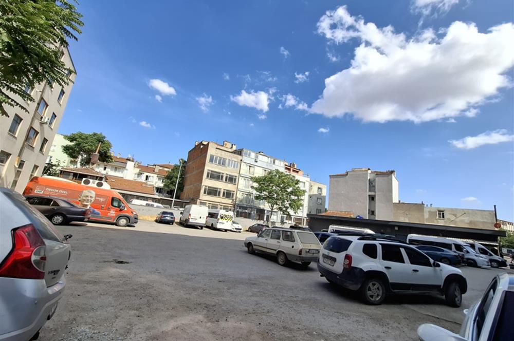 C21 BAL'DAN EGE MH. KÖYLÜ GARAJINDA KİRALIK DÜKKAN