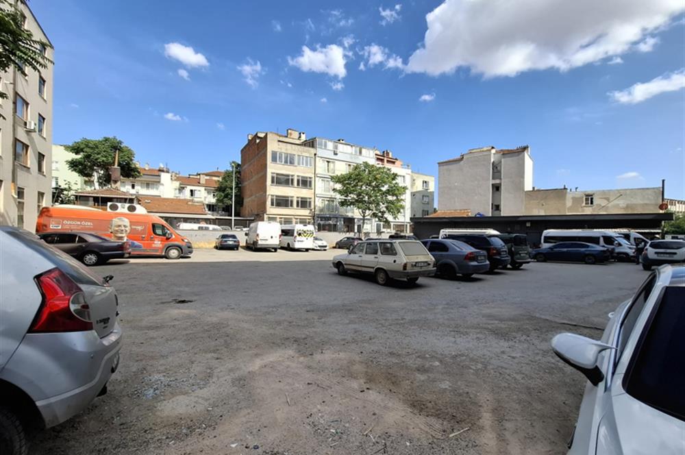 C21 BAL'DAN EGE MH. KÖYLÜ GARAJINDA KİRALIK DÜKKAN