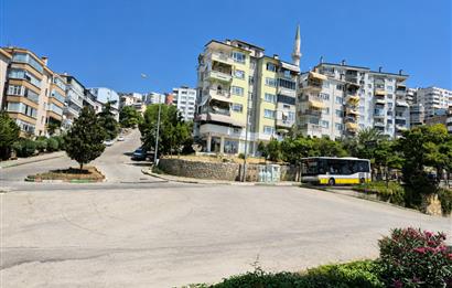 C21 Cius: Manastır'da Ana Yola Cepheli Merkezi Konumda Daire