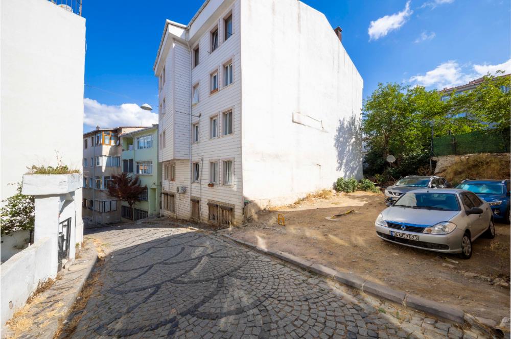 Üsküdar Merkezde 86 m2 Projesi Onaylı Satılık Arsa