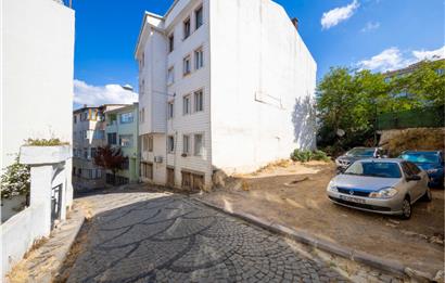 Üsküdar Merkezde 86 m2 Projesi Onaylı Satılık Arsa