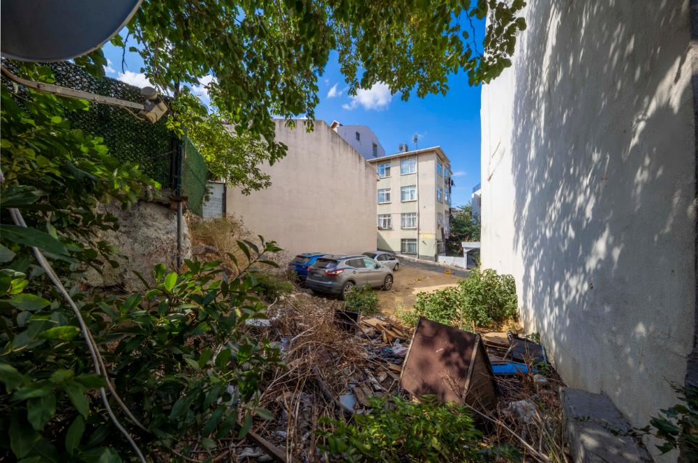 Üsküdar Merkezde 86 m2 Projesi Onaylı Satılık Arsa