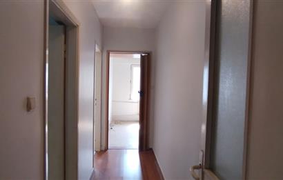 Sahrayıcedit Merkezde, Metronun Karşısında Satılık 3+1 Daire