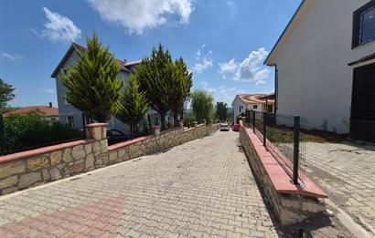 KANDIRA KARAAĞAÇ KÖYÜ'NDE OTURUMA HAZIR MÜSTAKİL EV