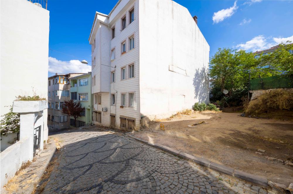 Üsküdar Merkezde 86 m2 Projesi Onaylı Satılık Arsa