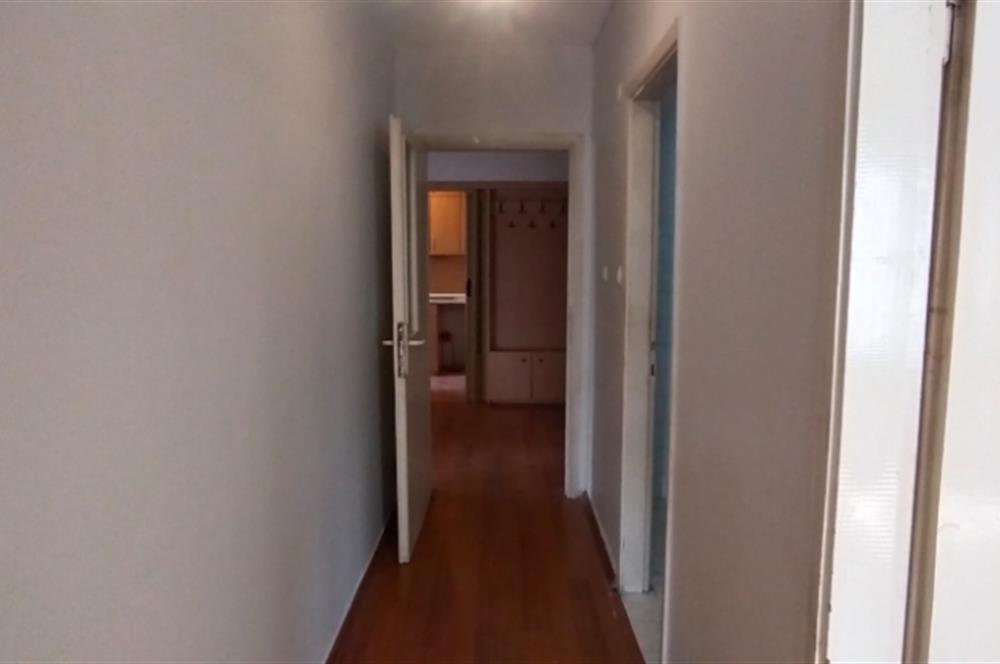 Sahrayıcedit Merkezde, Metronun Karşısında Satılık 3+1 Daire