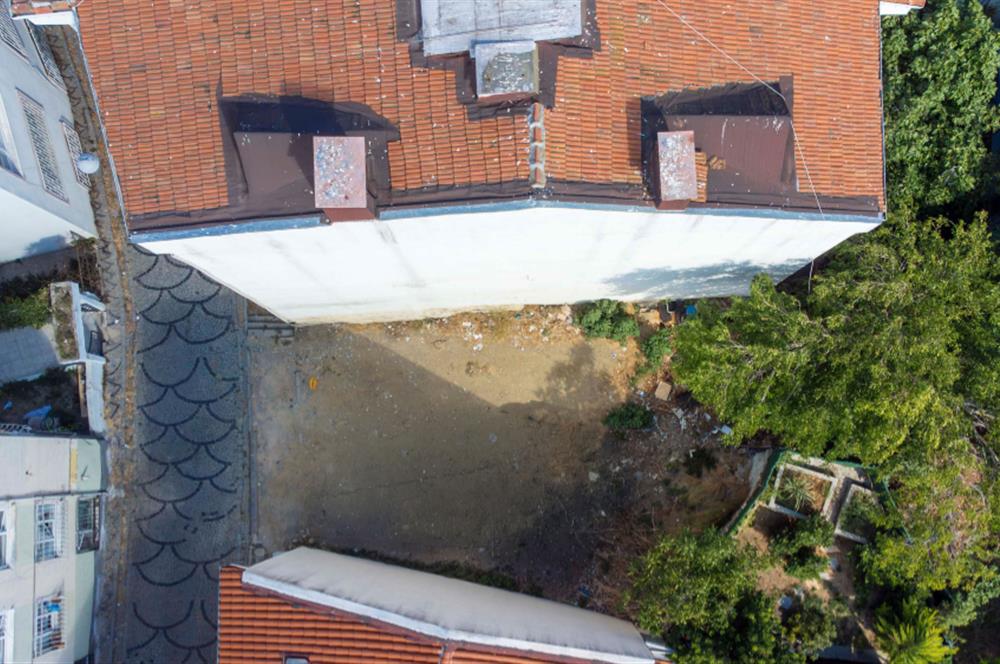 Üsküdar Merkezde 86 m2 Projesi Onaylı Satılık Arsa