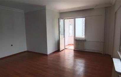 Sahrayıcedit Merkezde, Metronun Karşısında Satılık 3+1 Daire