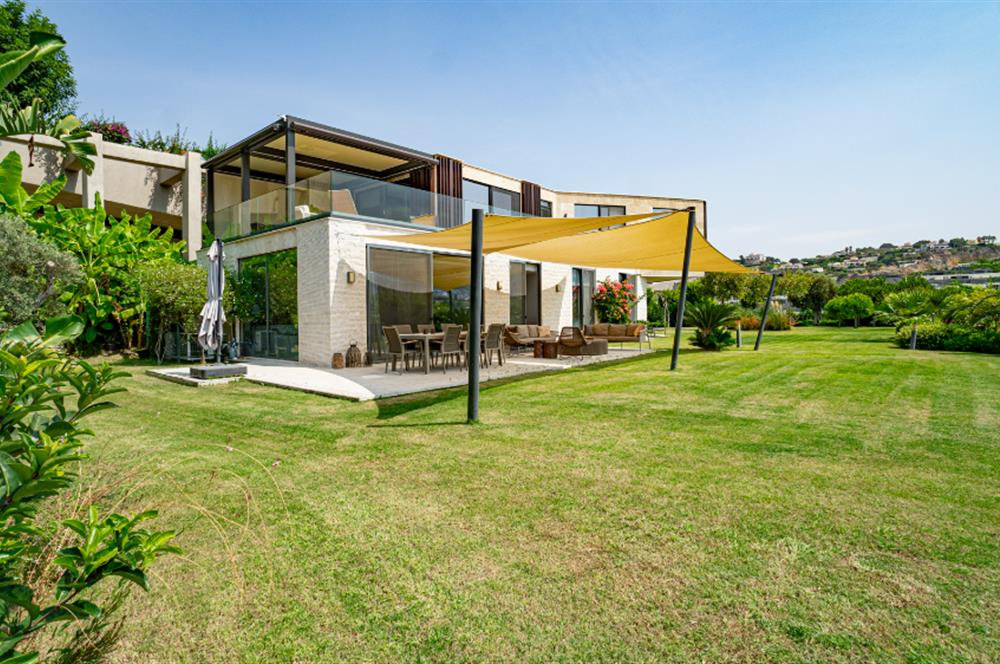 Bodrum Adres Yalıkavak'ta Satılık 3+1 & Müştemilat