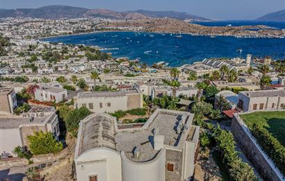 Bitez'de Site İçerisinde Satılık 3+1 Müstakil Villa