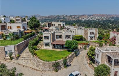 Bitez'de Site İçerisinde Satılık 3+1 Müstakil Villa