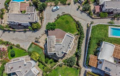 Bitez'de Site İçerisinde Satılık 3+1 Müstakil Villa