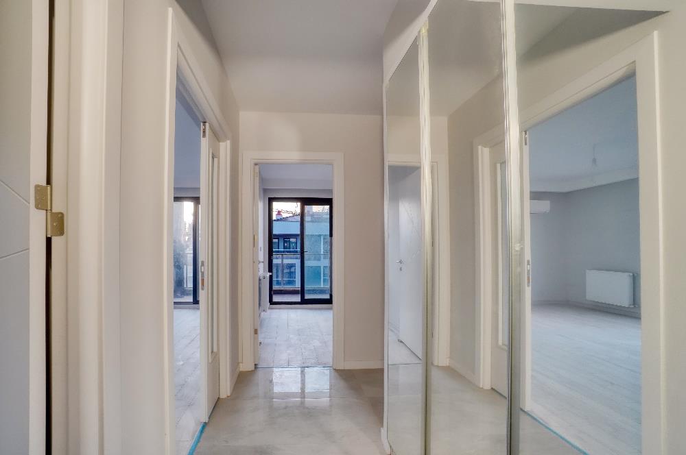 Çiğli/Balatçık Havuzlu Sitede Kiralık Kapalı Mutfaklı 2+1 Daire