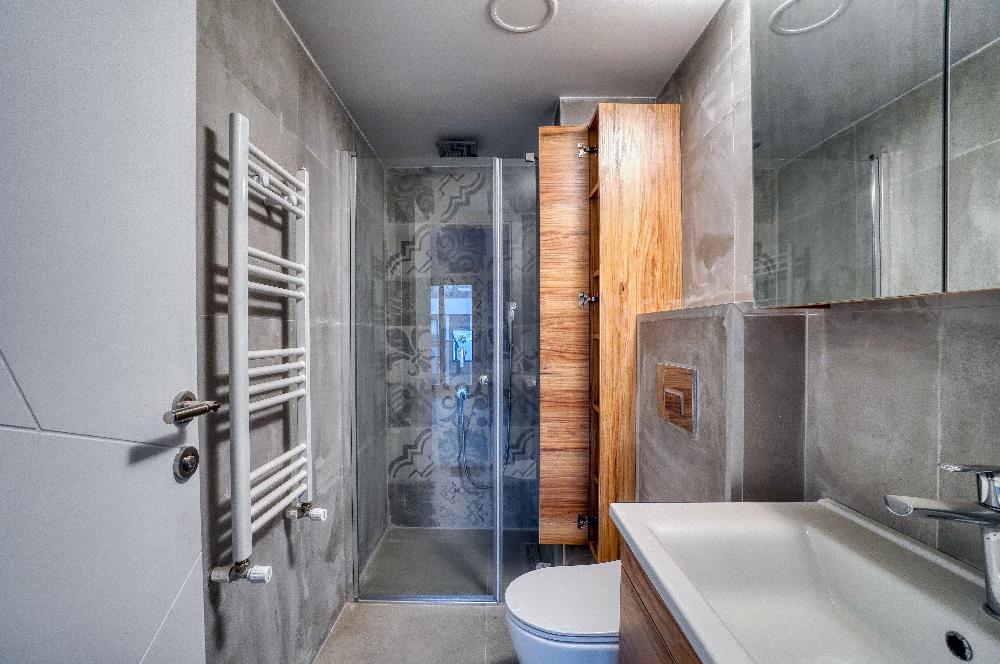 Çiğli/Balatçık Havuzlu Sitede Kiralık Kapalı Mutfaklı 2+1 Daire