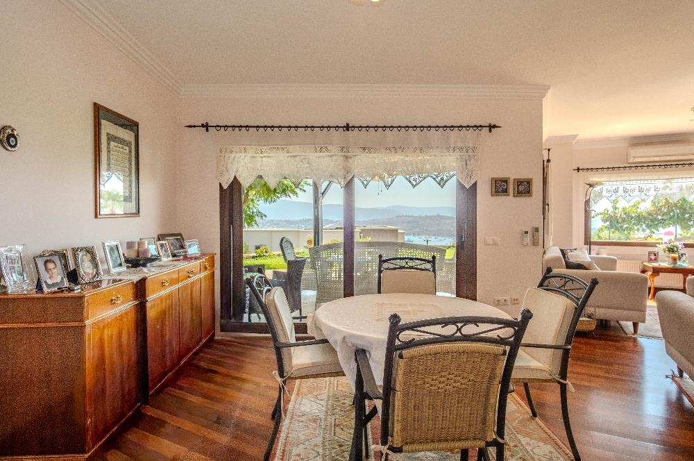Bitez'de Site İçerisinde Satılık 3+1 Müstakil Villa