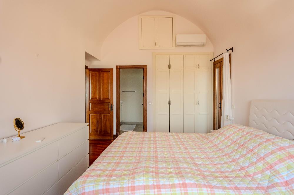 Bitez'de Site İçerisinde Satılık 3+1 Müstakil Villa