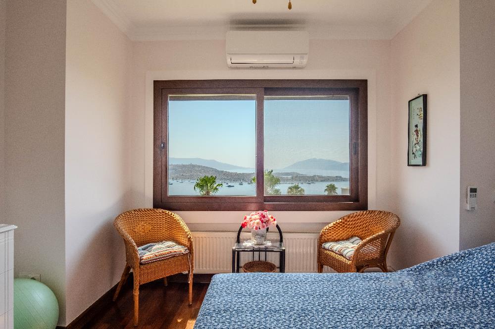 Bitez'de Site İçerisinde Satılık 3+1 Müstakil Villa