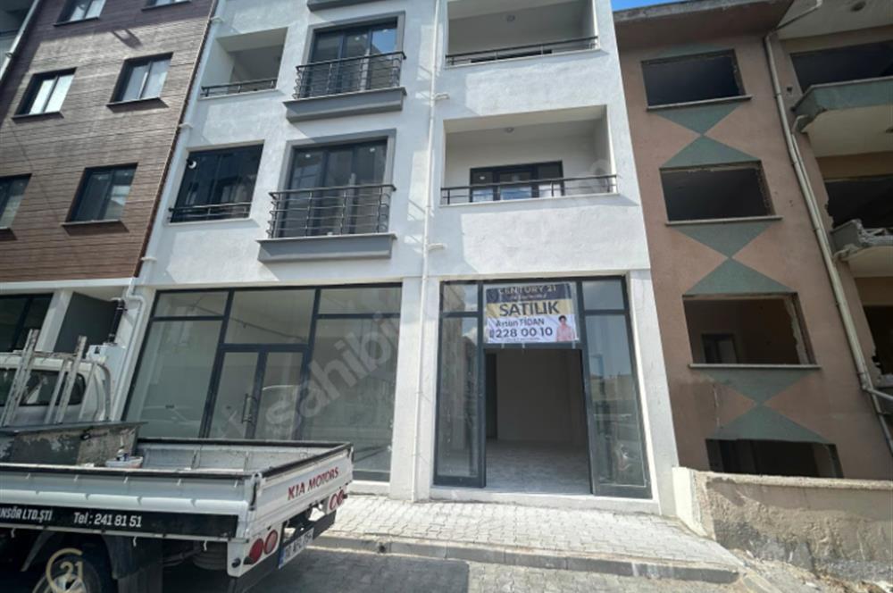 C21 BAL'DAN EGE MH. KÖYLÜ GARAJINDA KİRALIK DÜKKAN