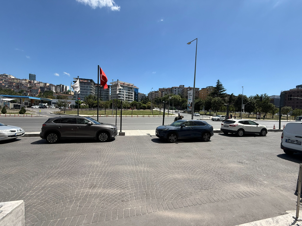 Seba Central Kiralık Ofis 131m2+538m2Teras(+134m2 Kapatılabilir)