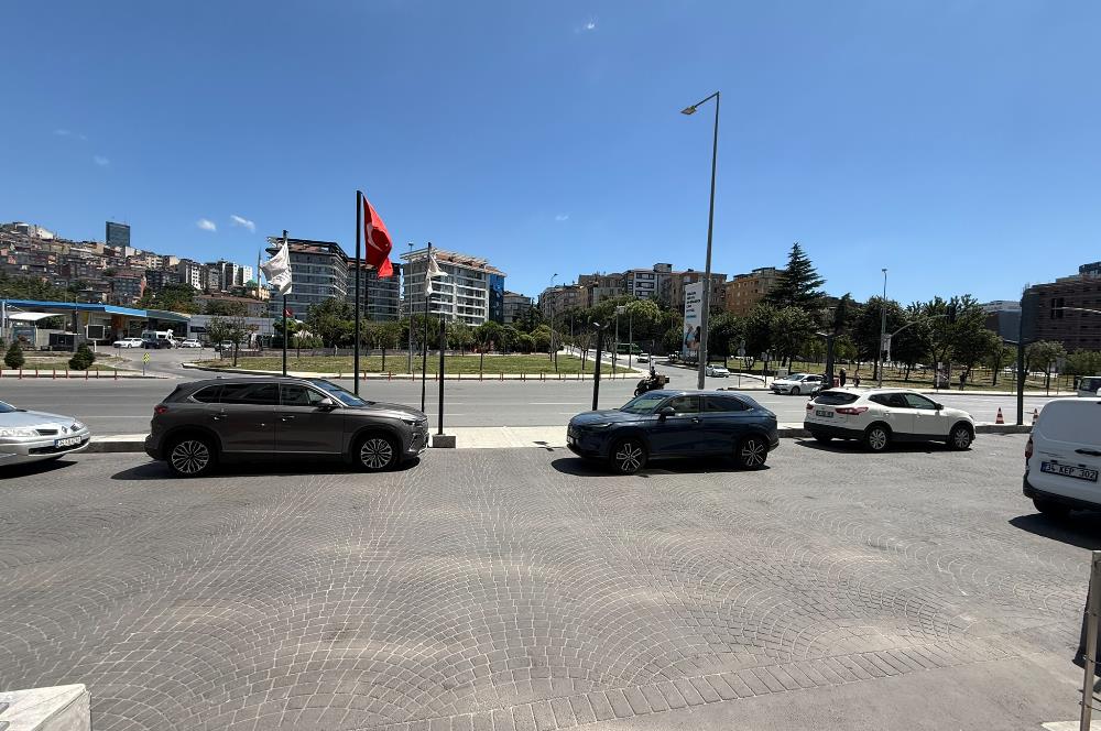 Seba Central Kiralık Ofis 131m2+538m2Teras(+134m2 Kapatılabilir)