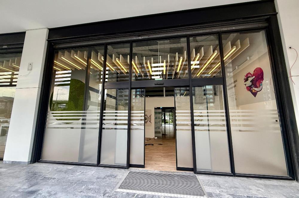 Vadistanbul Satılık Dükkan Banka Kiracılı 500m2 Porta Vadi