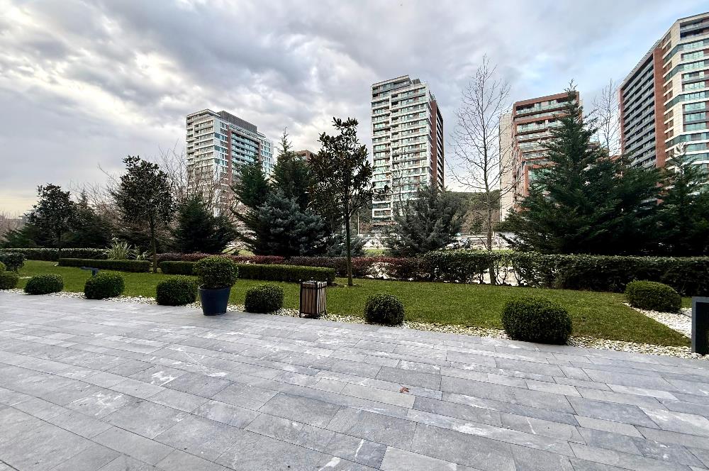 Vadistanbul Satılık Dükkan Banka Kiracılı 500m2 Porta Vadi