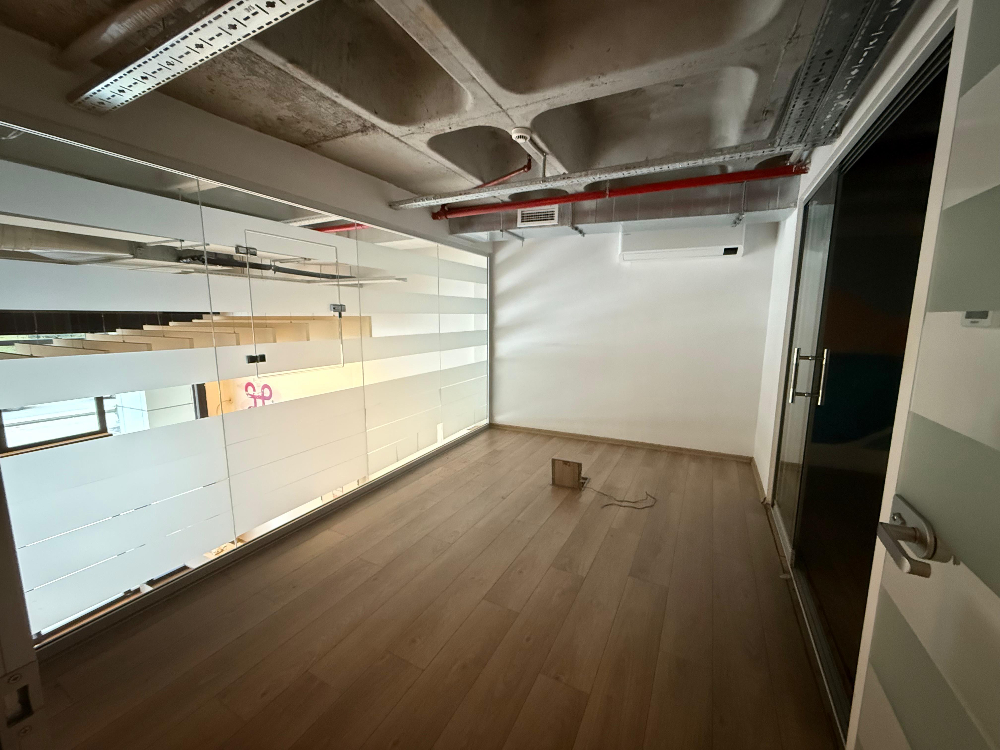 Vadistanbul Satılık Dükkan Banka Kiracılı 500m2 Porta Vadi