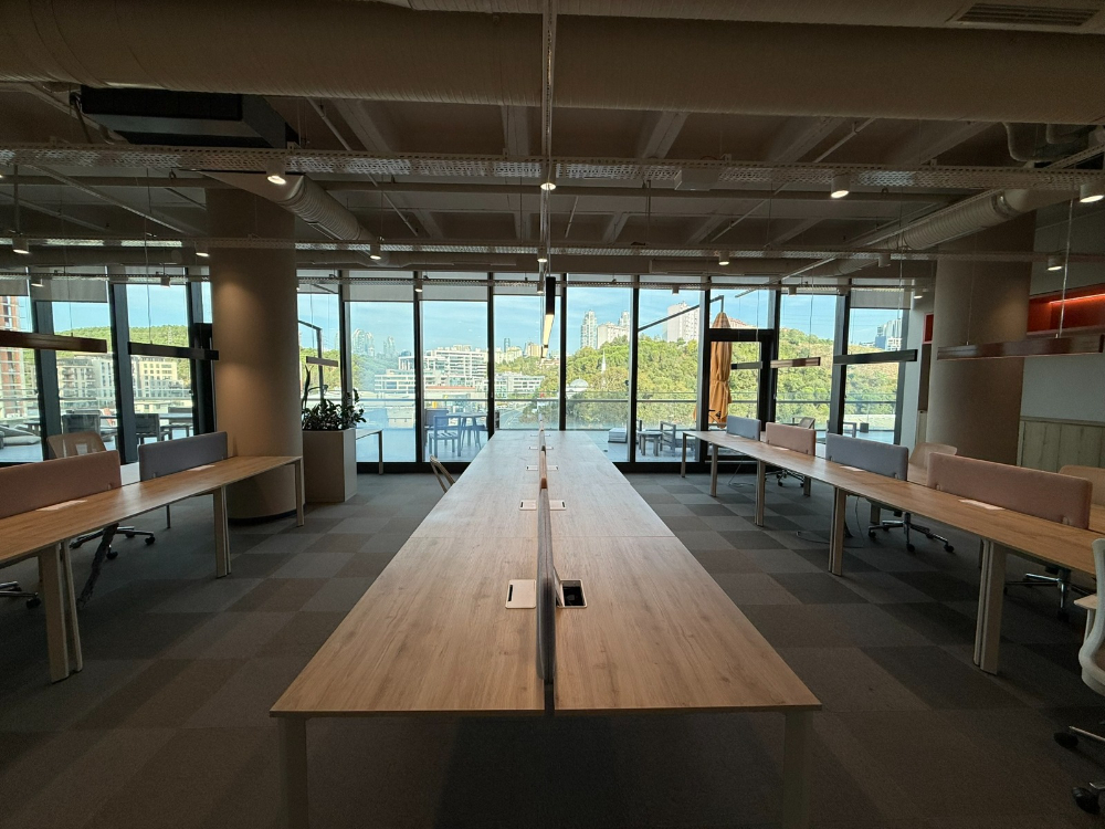 Vadistanbul'da 791m² Eşyalı, Teraslı Kiralık Ofis