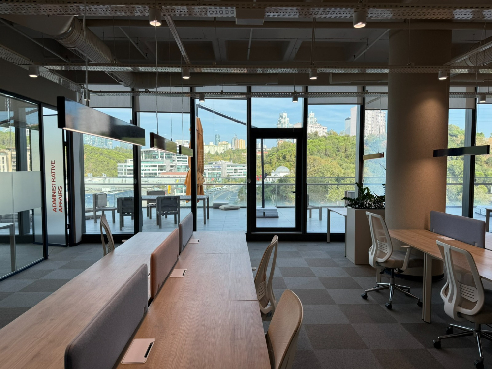 Vadistanbul'da 791m² Eşyalı, Teraslı Kiralık Ofis