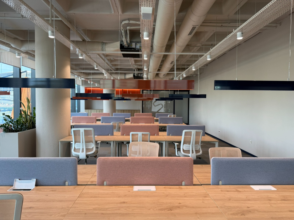 Vadistanbul'da 791m² Eşyalı, Teraslı Kiralık Ofis